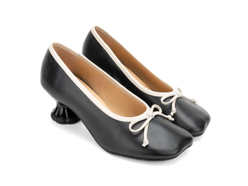 Ocotillo - Black/Beige | Pumps With Bow | Fluevog Shoes