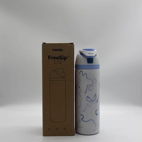Owala* Urban* Outfitters Exclusive Tied and Ture FreeSip* Blue Bow Bottle 32 OZ