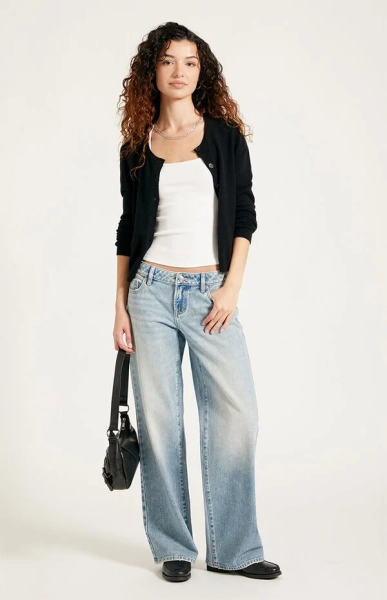 Low Rise Jeans Light Blue