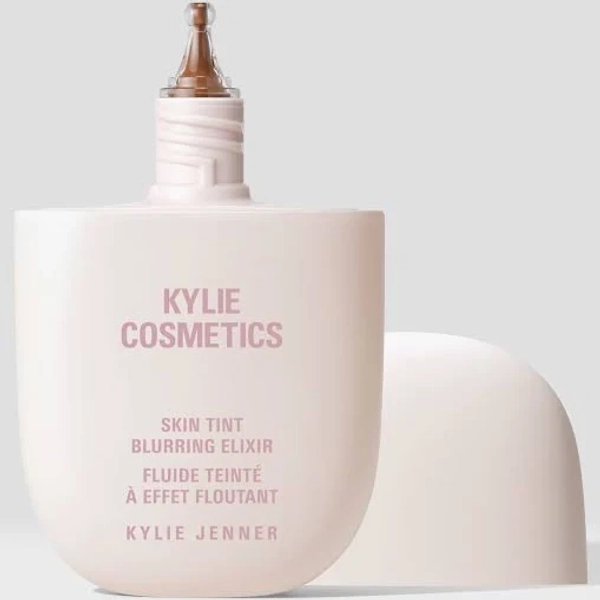 Kylie Cosmetics Skin Tint Blurring Elixir Foundation