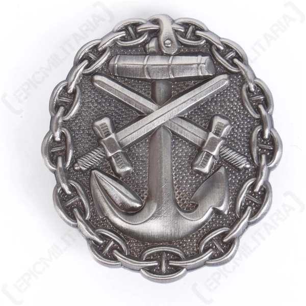 Verwundetenabzeichen Marine Silver