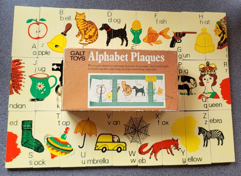 Vintage Galt Toys Childrens Wooden Alphabet Plaques Complete Plywood Pieces