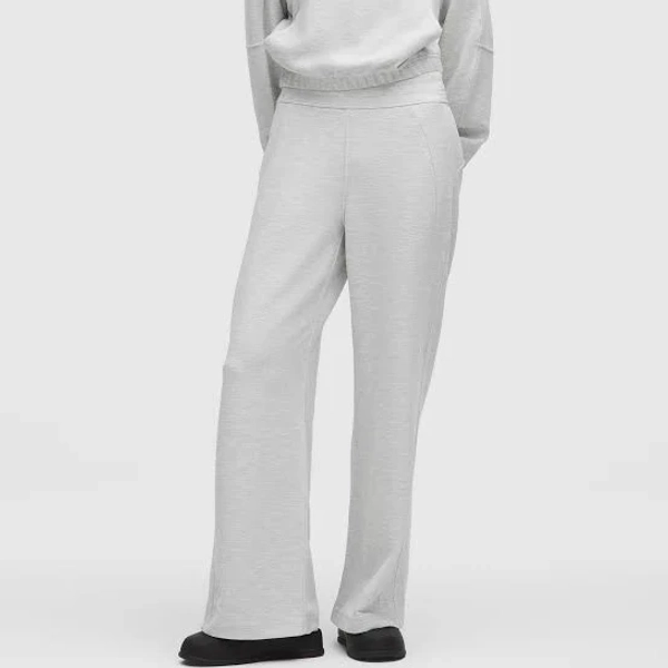 Lululemon Women's Scuba Mid-Rise Wide-Leg Pants
