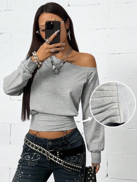 Coolane Felpa aderente grigia con collo asimmetrico, essenziale per l'abbigliamento casual e da uscita nello stile Y2K per l'autunno, adatta per l'uso quotidiano