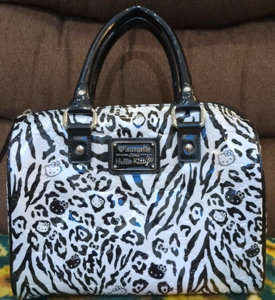 Loungefly Hello Kitty Black White Leopard Zebra Limited Edition Embossed Purse