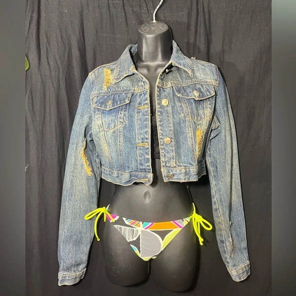 Women’s Apple Bottoms Jean Jacket Sz Medium