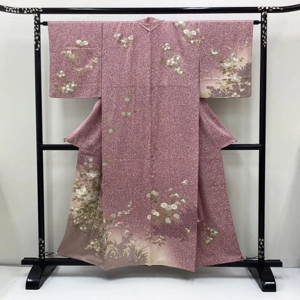 K931 Vintage Silk Wedding Kimono (homongi) : Pink Purple Beige Gradation Gold / Seasonal Flowers Flower Silhouette Water Splashes Motif - Etsy