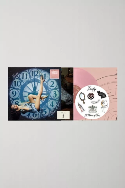Laufey - A Matter of Time UO Exclusive LP