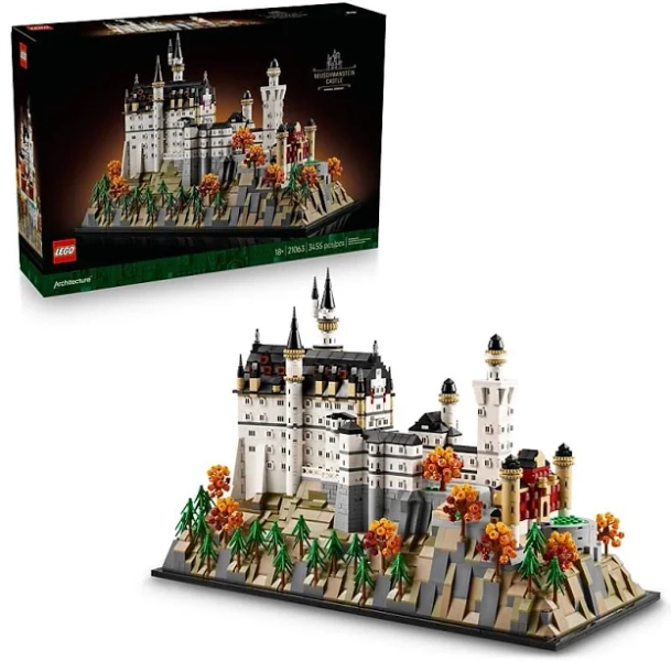 LEGO Architecture Neuschwanstein Castle