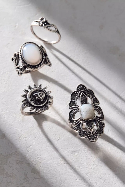 Protector Boho Ring Set