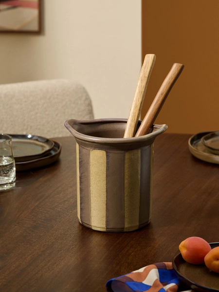 Tomas Utensil Jar in Brown