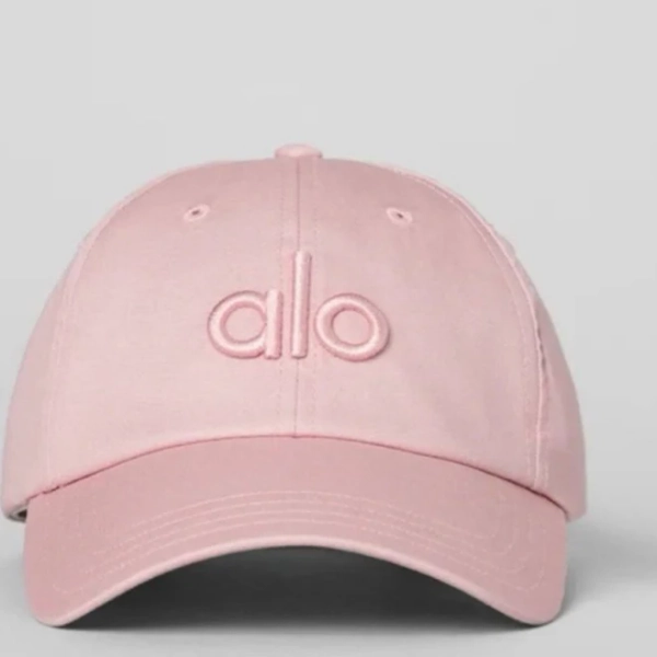 Alo Yoga Off-Duty Cap