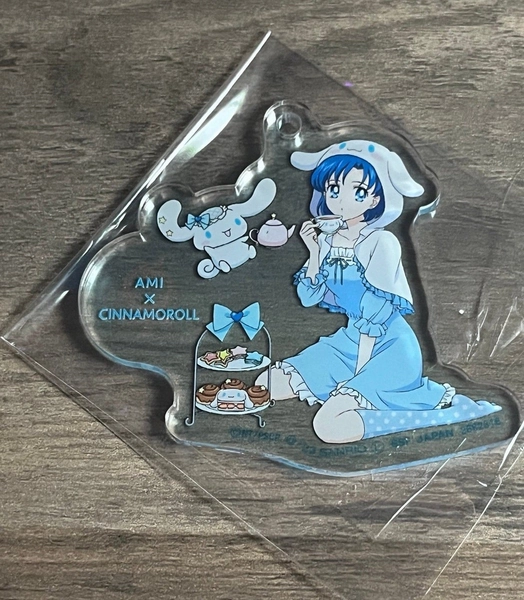 Sailor Moon x Sanrio Sailor Mercury &amp; Sanrio Cinnamoroll Acrylic Keychain