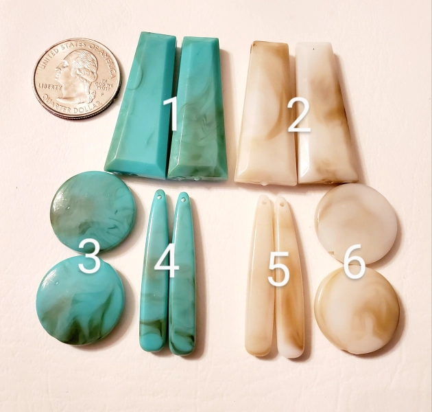 Pair of Beautiful Acrylic cabochons/Beads/Gems/Beading Supplies/ Resin Centers/Jewelry Making Materials