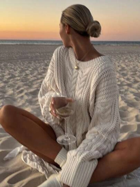2025 Autumn And Winter Fashion Casual Holiday Beach Women's Long-Sleeved Cable Knit Sweater, Round Neck Loose Fit Back-To-School Fall Women's Knitwear