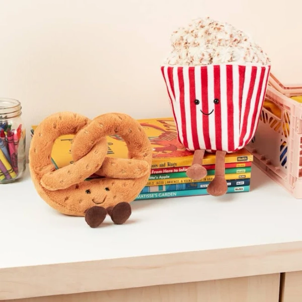 Jellycat Amuseable Pretzel