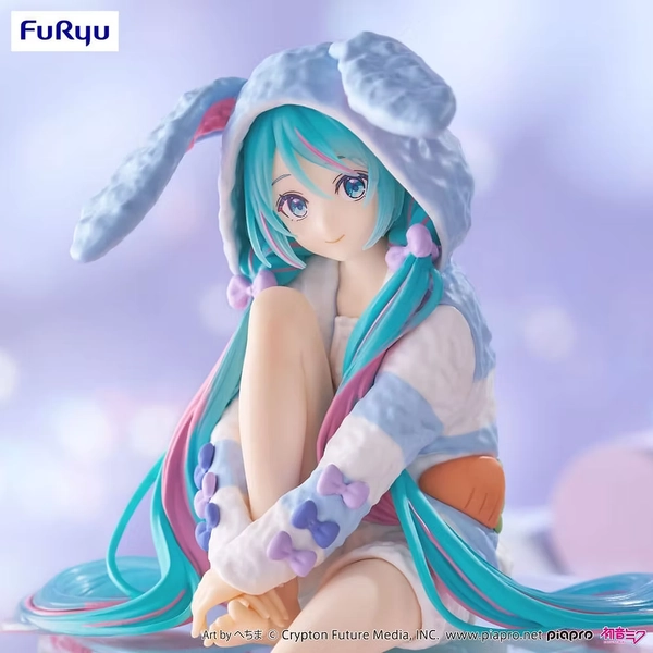 Hatsune Miku Noodle Stopper PVC Statue Rabbit Ear Hood Pajama 14 cm