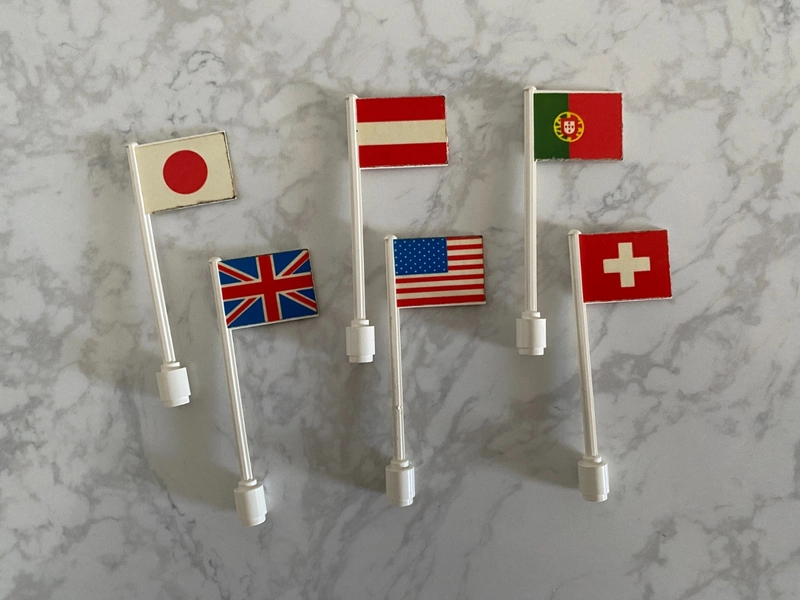 Lego System Flags Vintage 1950s/1960s World Country Flag Lot of 6