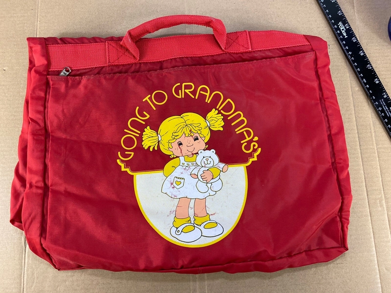 Vintage 70s 80s Going To Grandmas Kids Child’s Bag Luggage Suitcase Clothes
