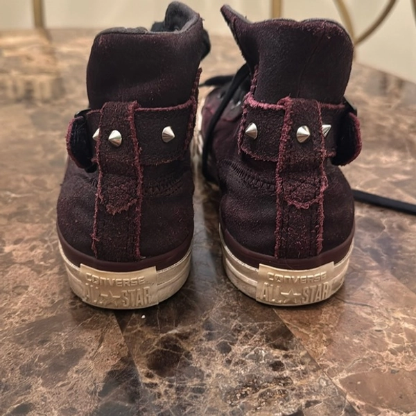 Converse all star high tops purple shade with spike details