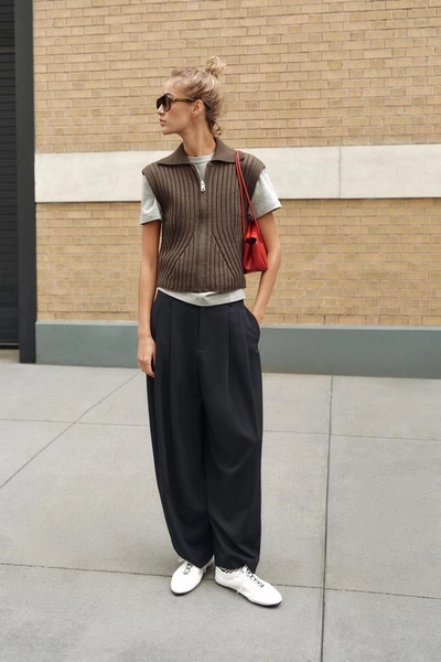 GILET EN MAILLE CÔTELÉE - Marron - S
