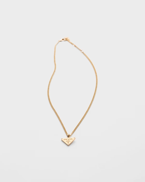 Eternal Gold pendant necklace in yellow gold with diamonds