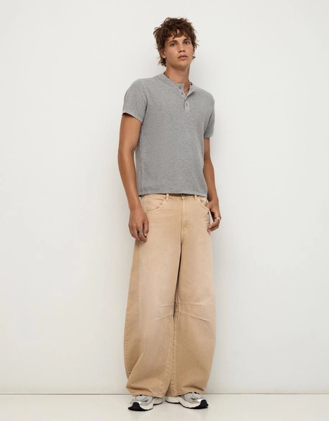 Barrel jeans