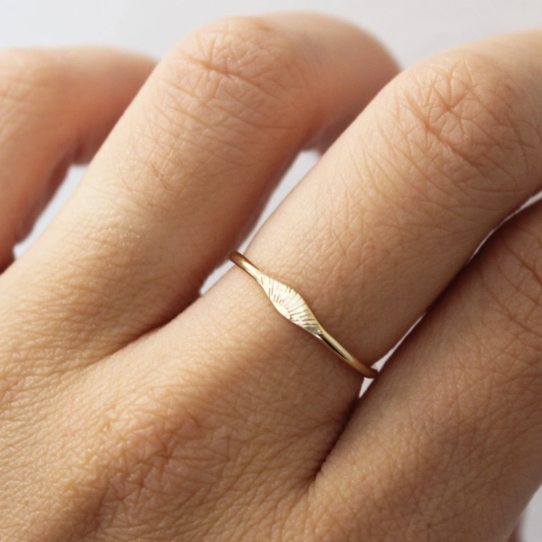 Sun Rising Ring, Tiny Signet Ring, Sunshine Ring, Sun Jewelry, Gold filled Sunburst Ring, Gold Ring, Dainty Signet Ring, Stackable Ring