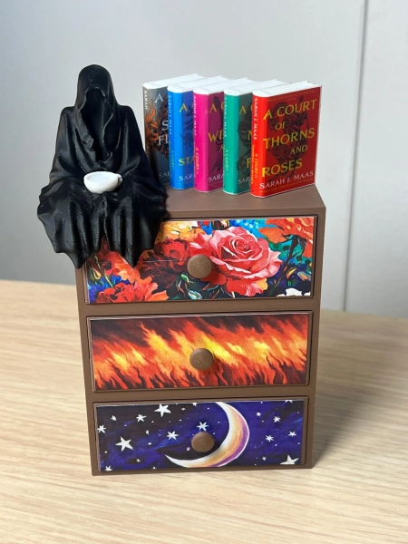 Feyre’s Dresser miniature- inspiried by ACOTAR - A Court of Thorns and Roses.