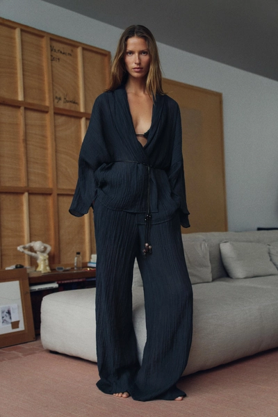 PANTALON SEMI-TRANSPARENT EFFET FROISSÉ