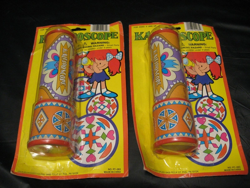 Vintage 60's or 70's Kaleidoscope Southwest Pattern Theme Children's/Kid<wbr/>s Toys 