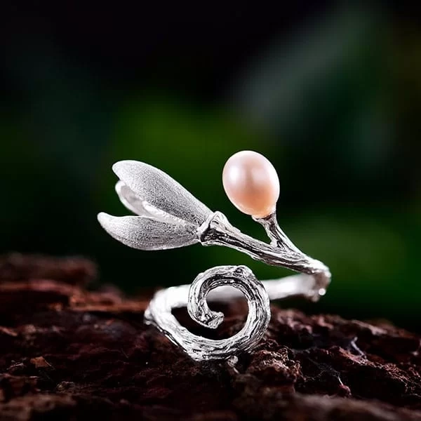 ANILLO FLOR DE MAGNOLIA - NAMU Joyas en plata 925