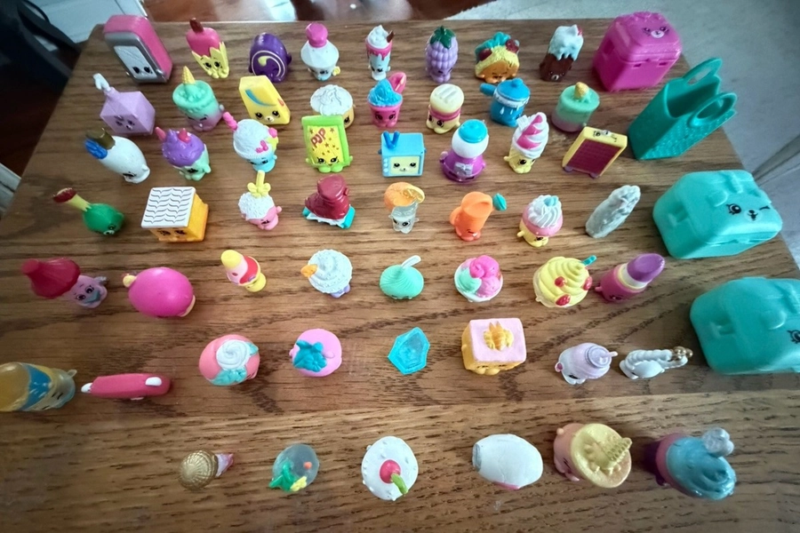 Moose’s Shopkins Lot Of 55, Great Season Variety.