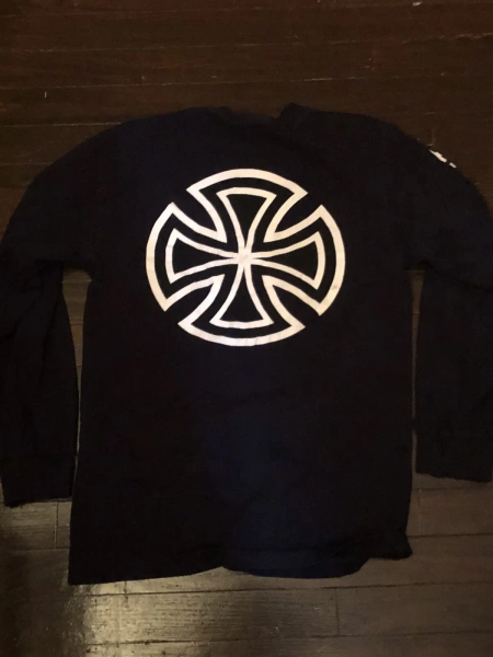 Independent long sleeve navy