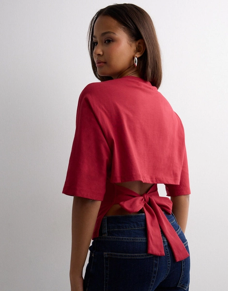 NELLY Open Back Tie Tee