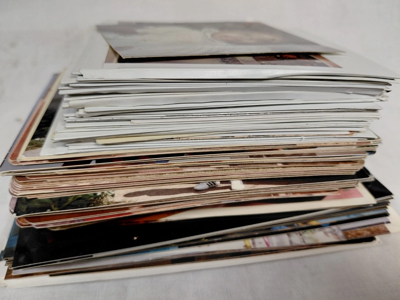 Lot Of 200 Color Photos KIDS FAMILY PETS Vintage PHOTO 1970s - 1990s / 200+ Pics