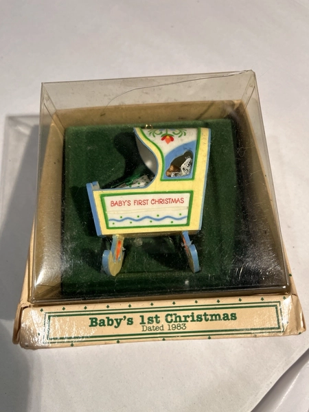 Vtg 1983 Hallmark Keepsake Ornament Baby's 1st Christmas Rocking Cradle Holiday