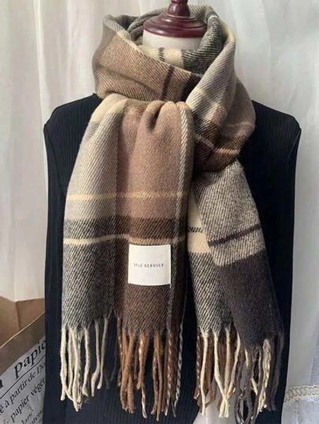 1pc Women's Fashion Korean Plaid Scarf – Thick Warm Winter Shawl With Soft Fringe Edges, Long Cozy Scarf For Autumn And Winter |   Unisex Couple Scarf For Men And Women, Ideal For Students, Daily Wear, And Outdoor Activities |    Oversized Checkered Pattern Adds A Modern Korean Streetwear Touch, Perfect For Layering With Coats, Jackets, And Sweaters |   Soft Touch Fabric Keeps You Warm And Comfortable In Cold Weather |   Great Gift For Couples, Friends, And Fashion Lovers During Christmas, Valentine's Day, Or Birthdays |   Stylish Blanket Shawl Design, Lightweight Yet Warm, Suitable For Commuting, Travel, And Casual Outfits |   Versatile Winter Accessory – Can Be Worn As A Scarf, Shawl, Or Wrap |   Korean-Style Plaid Scarf, Aesthetic Cozy Winter Fashion, Warm Long Tassel Scarf, Oversized Blanket Scarf, Street Style Neckwear For Autumn Winter Season, Couple Matching Scarf, Classic Checked Pattern Scarf For Women And Men.
