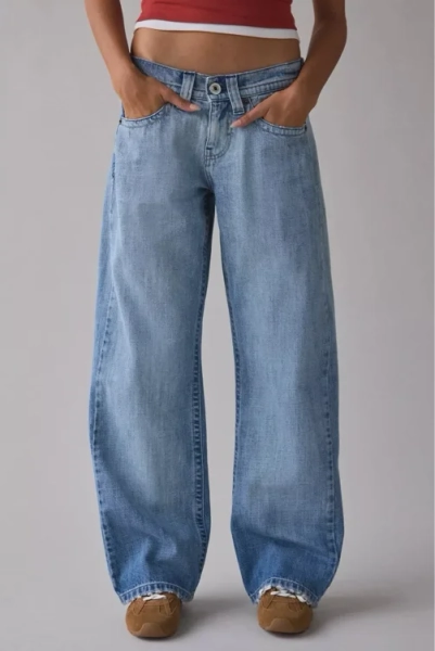 BDG Kayla Low-Rise Jeans