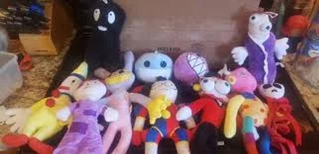 The Amazing Digital Circus Plush Set (from Japan)