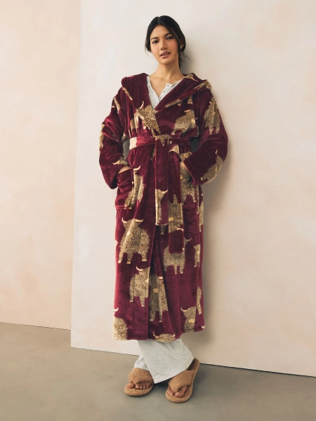 Burgundy - Hamish The Highland Cow Supersoft Dressing Gown