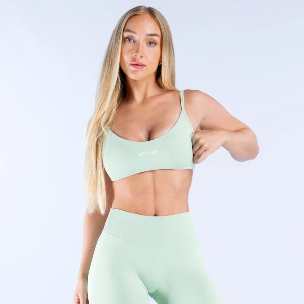 Impact Scoop Neck Bra