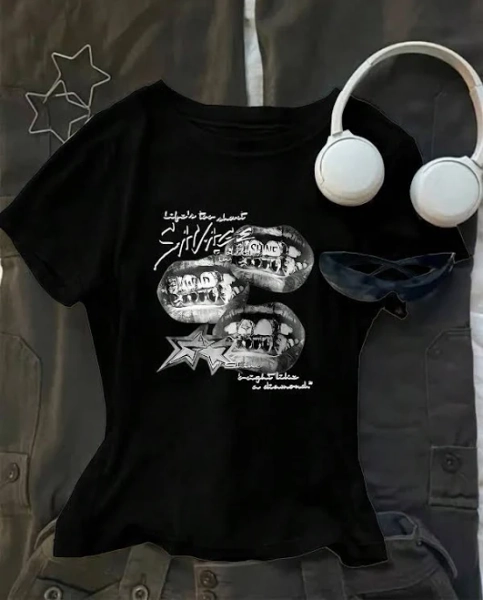 Y2k Graphic Crop Top