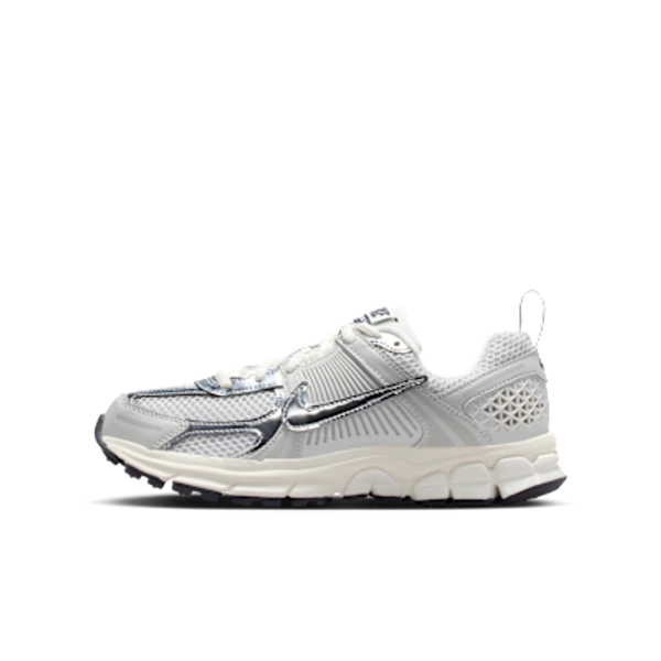 Nike Vomero 5 Big Kids' Shoes