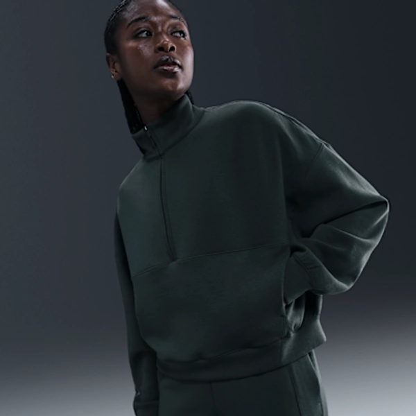 Nike 24.7 ImpossiblySoft Women's Dri-FIT Oversized 1/2-Zip Top