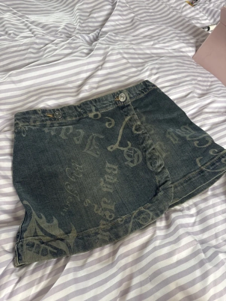 Low rise mini skirt Y2K