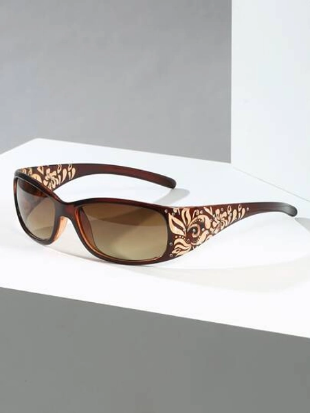 ROMWE Grunge Punk 1Pair Women Rhinestone Decor Ombre Lens Fashion Glasses For Travel Accessories Sunglasses Beach Sun Glasses Beach Accessories For Women Sun Glasses Sunglasses Shades Basics And Suit For Sweater Jeans Sweatpants Hoodie Jackets Dress And Long Sleeve Shirt Valentine's Day Valentines Fashionable Shade Elegant Outfit Family Outings Travel Vacation Holiday For Summer Beach Vacation,Outdoor,Travel