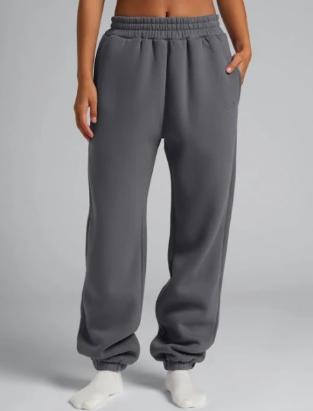 Comfrt Oversized Signature Sweatpants
