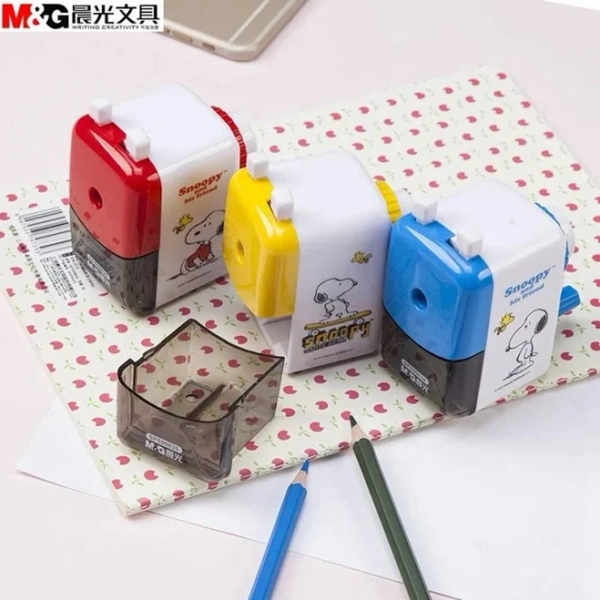Snoopy Clamp-On Desk Or Table Pencil Sharpener Blue