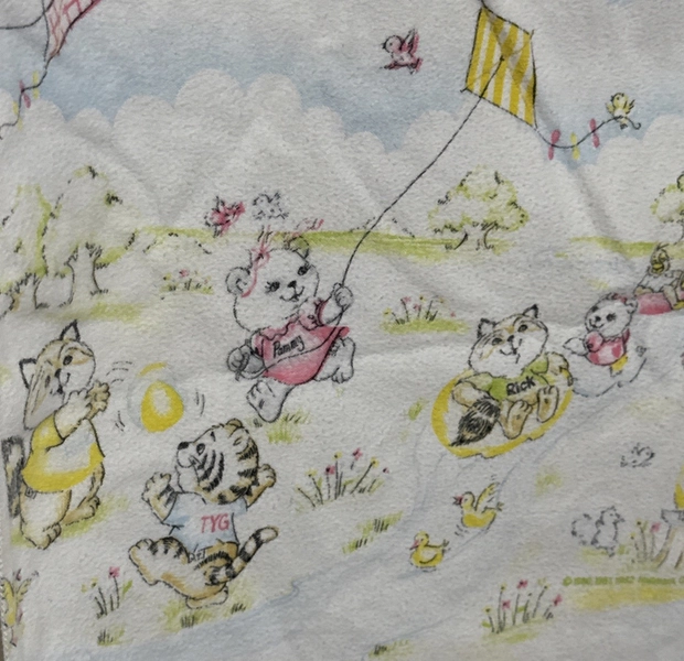 Vintage  Shirt Tales Hallmark 1980’s Cartoon Baby Receieving Blanket Dundee